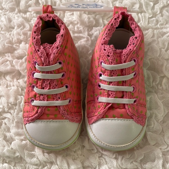 Polka Dots & Lace Baby Shoes - Picture 1 of 6